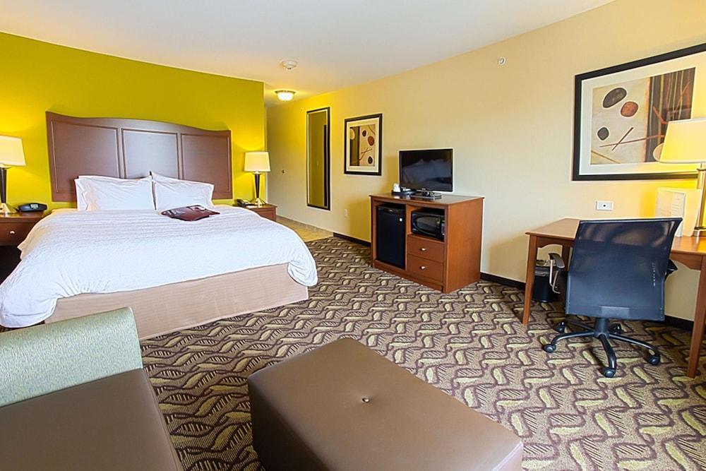 Hampton Inn Dekalb - Near The University Luaran gambar