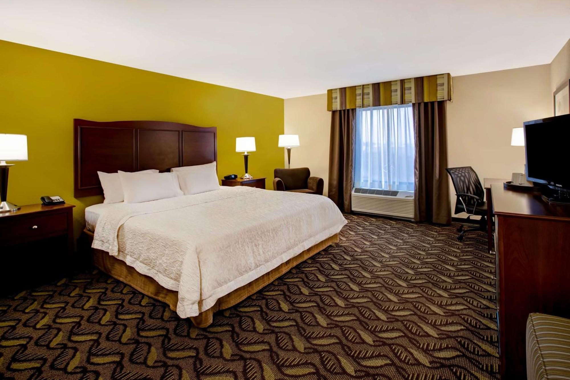 Hampton Inn Dekalb - Near The University Luaran gambar