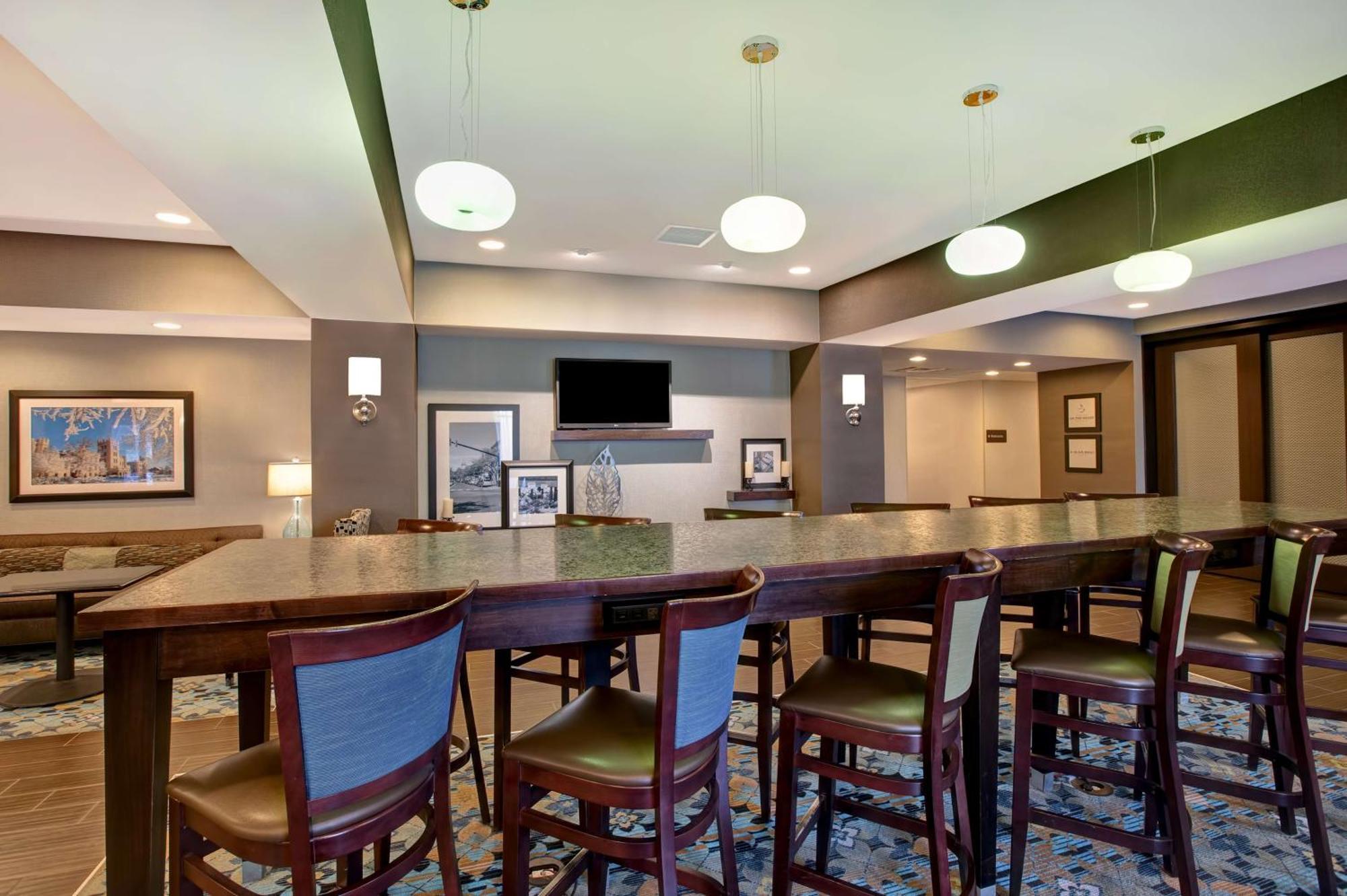 Hampton Inn Dekalb - Near The University Luaran gambar
